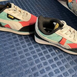 Puma Kids Multicolor Sneakers